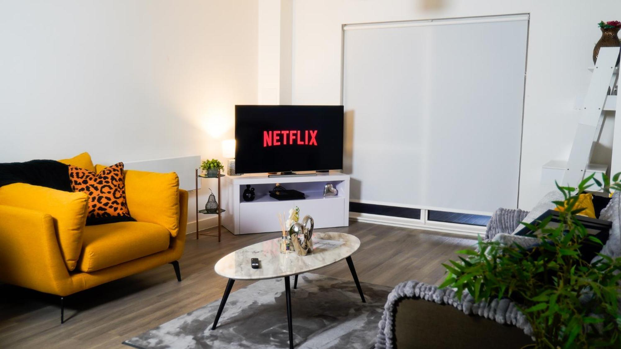 Manchester City Centre Apt With Balcony & Free Parking - Including Free 1-Hour Late Check-Out For Bookings On The 29Th 31St May, Justeat Voucher For 2-Night Stays Minimum! مانشستر المظهر الخارجي الصورة
